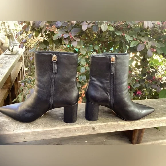 J.Crew, BLACK pointed toe Sadie boots 
Size 8 , - Picture 4 of 8